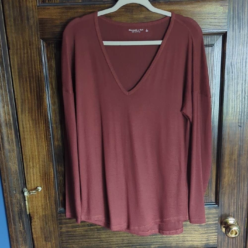 Abercrombie & Fitch Red Long Sleeve Relaxed Blouse